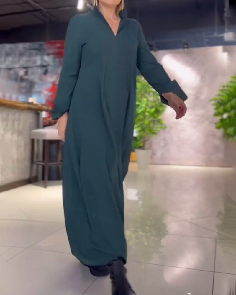 Robe longue ample avec revers et fente latérale